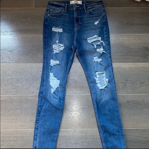 🔺SOLD🔺Hollister Curvy Hight Rise Super Skinny Ripped Jeans Soft Stretch - Picture 7 of 11